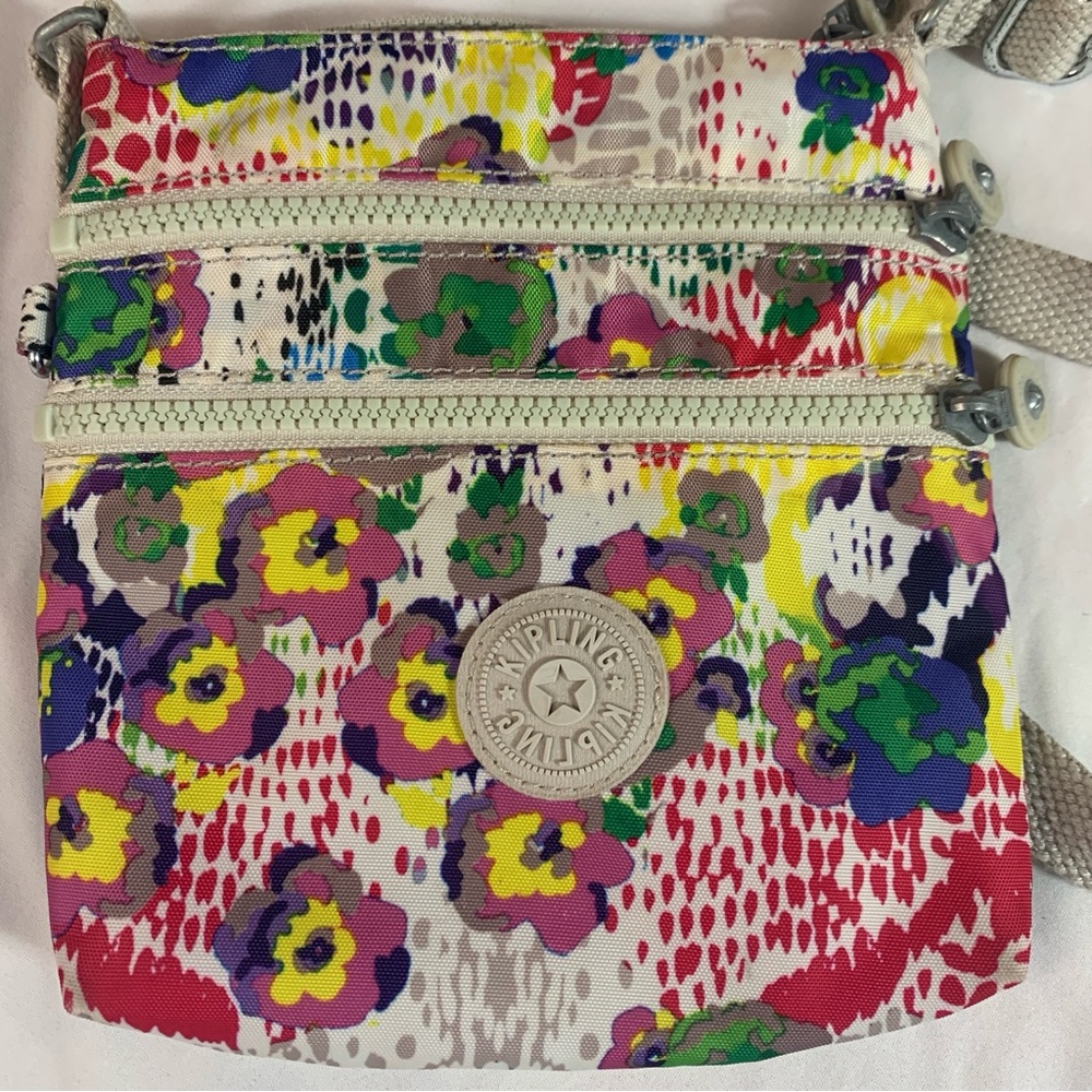 Kipling Alvar Colorful Daisy Dance Lightweight Travel Crossbody Bag